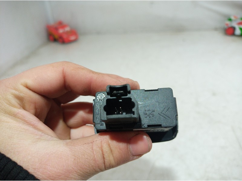 Recambio de mando elevalunas delantero derecho para citroën c5 berlina collection referencia OEM IAM 96515962ZF 96515962ZF 96515