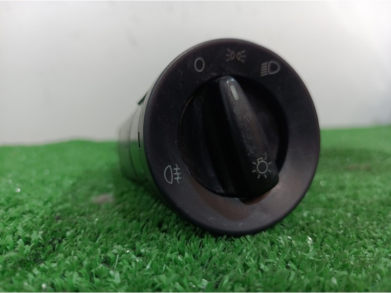 Recambio de mando luces para volkswagen passat berlina (3b2) comfortline referencia OEM IAM 1C0941531 1C0941531 04052030