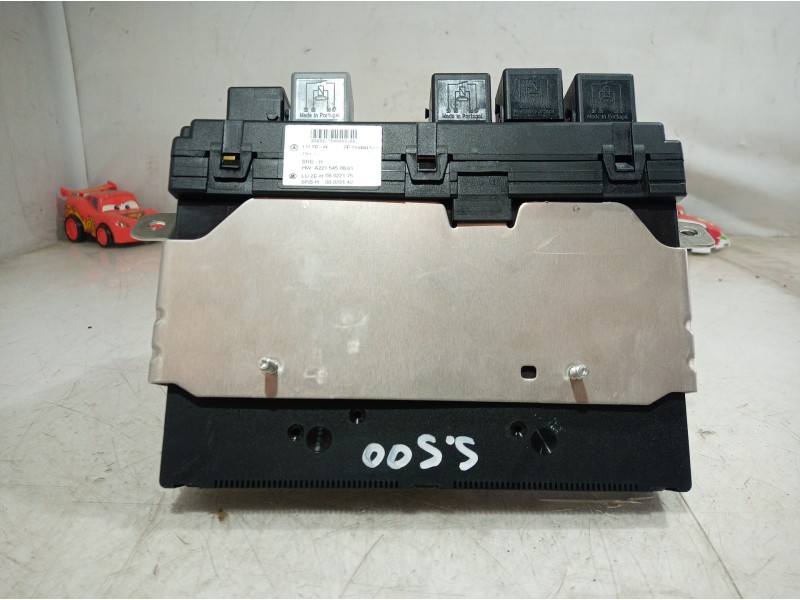Recambio de caja reles / fusibles para mercedes-benz clase s (w221) berlina 500 l (221.171) referencia OEM IAM A2215402550 A2215