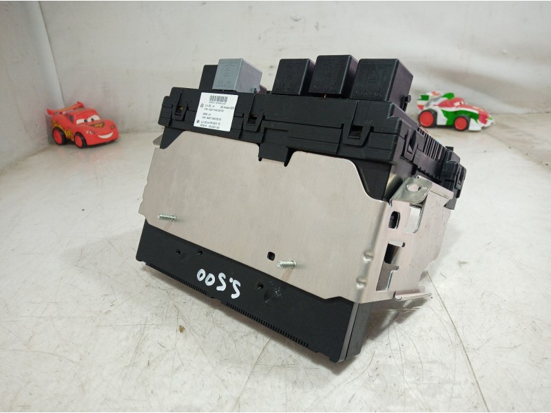 Recambio de caja reles / fusibles para mercedes-benz clase s (w221) berlina 500 l (221.171) referencia OEM IAM A2215402550 A2215
