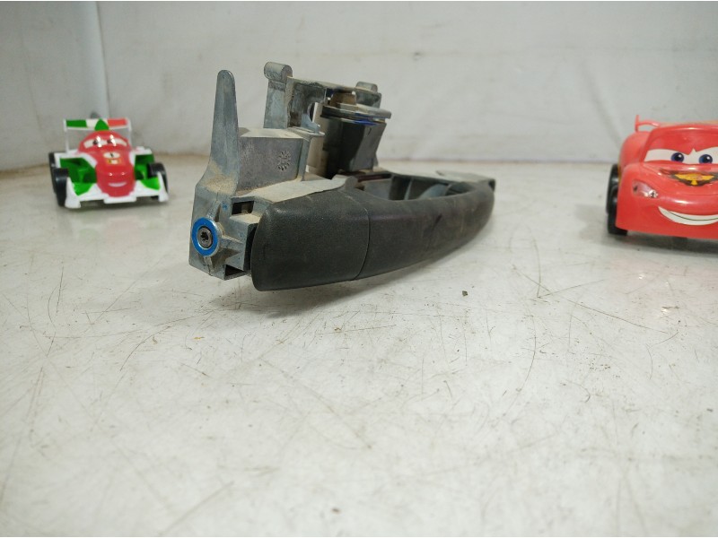 Recambio de maneta exterior delantera derecha para peugeot expert tepee l1h1 premium referencia OEM IAM 1199D4 1199D4 1199D4