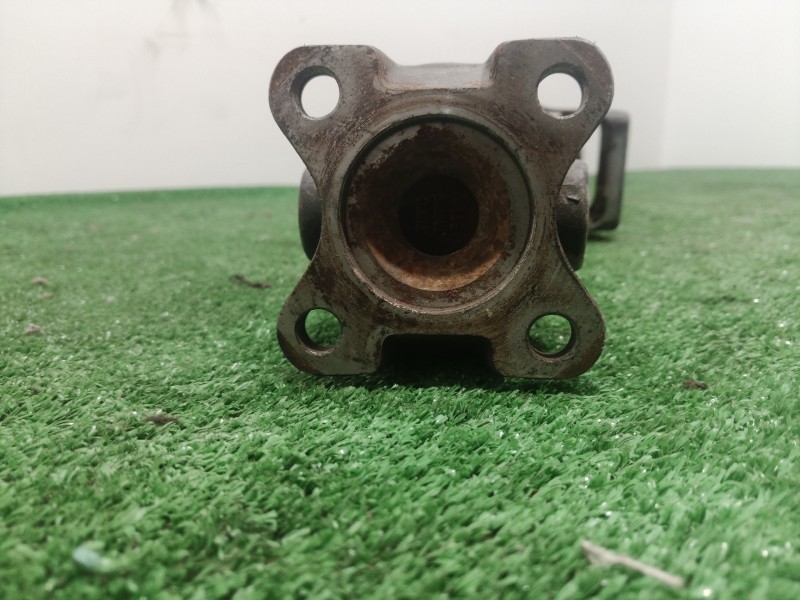 Recambio de transmision central para ssangyong kyron 200 xdi 2wd referencia OEM IAM 3320009411 3320009411 3320009411