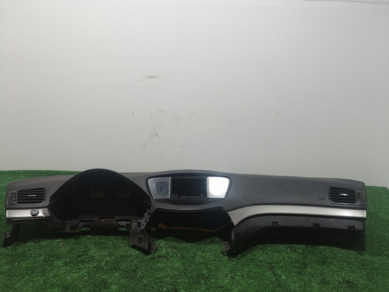 Recambio de salpicadero para subaru tribeca b9 limited referencia OEM IAM   