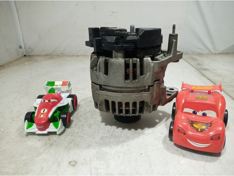 Recambio de alternador para audi a3 (8p) 1.6 fsi ambiente referencia OEM IAM 03C903023 03C903023 03C903023