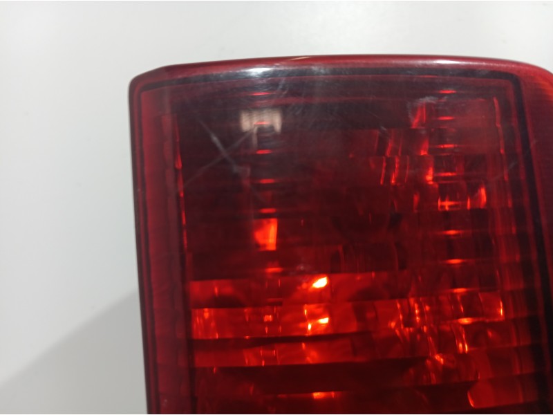 Recambio de piloto trasero derecho para opel combo (corsa c) cargo referencia OEM IAM   