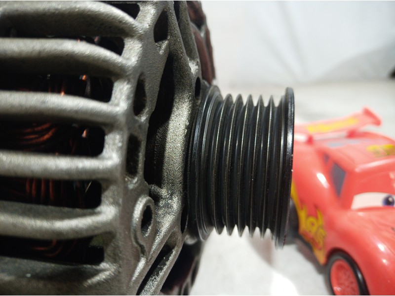 Recambio de alternador para audi a3 (8p) 1.6 fsi ambiente referencia OEM IAM 03C903023 03C903023 03C903023