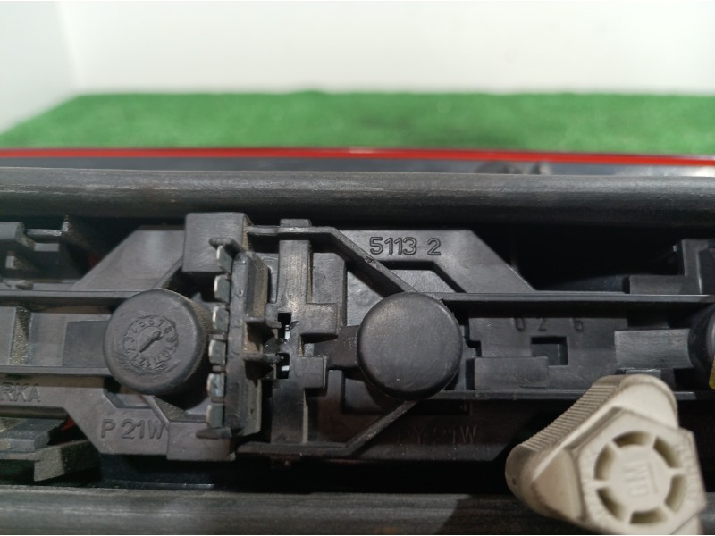 Recambio de piloto trasero derecho para opel combo (corsa c) cargo referencia OEM IAM   