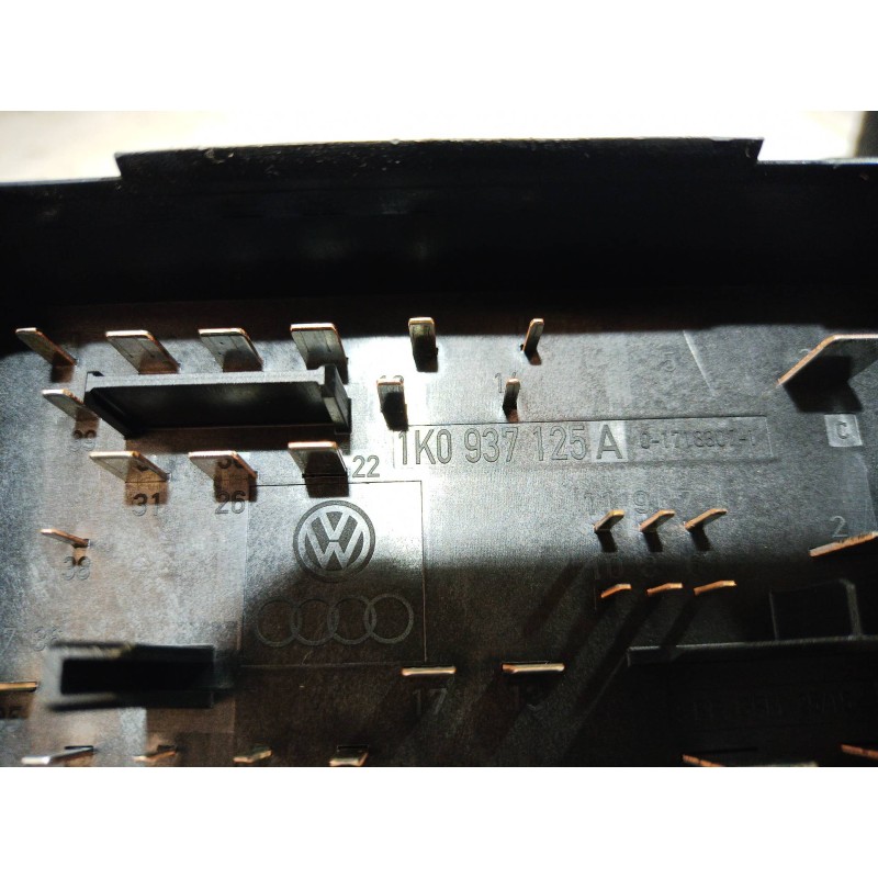 Recambio de caja reles / fusibles para audi a3 (8p) 1.6 fsi ambiente referencia OEM IAM 1K0937125A 1K0937125A 1K0937125