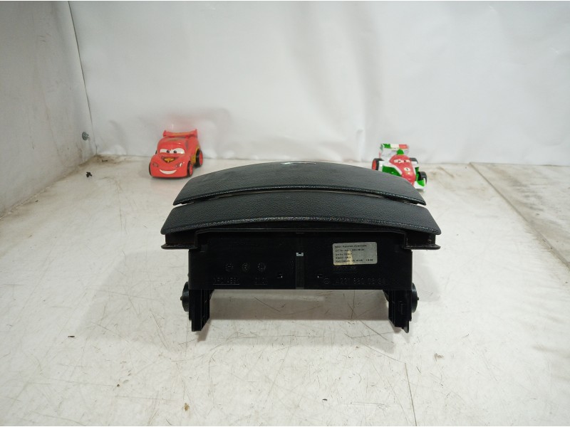 Recambio de cenicero para mercedes-benz clase s (w221) berlina 500 l (221.171) referencia OEM IAM A2216800834 A2216800834 A22168