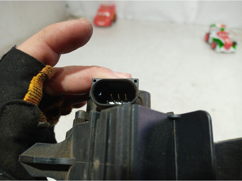 Recambio de pedal acelerador para mercedes-benz clase s (w221) berlina 500 l (221.171) referencia OEM IAM A2203000104 A220300010