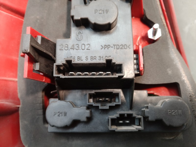 Recambio de piloto trasero derecho para volkswagen golf iv variant (1j5) conceptline referencia OEM IAM 1J9945258A 1J9945258A 1J