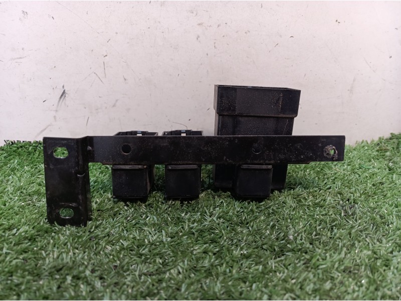 Recambio de caja reles / fusibles para chrysler stratus cabrio (jx) 2.0 le referencia OEM IAM M9200209 M9200209 M9200209