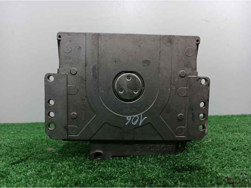 Recambio de centralita motor uce para peugeot 106 (s1) 1.1 referencia OEM IAM 9630278180 9630278180 0261204622
