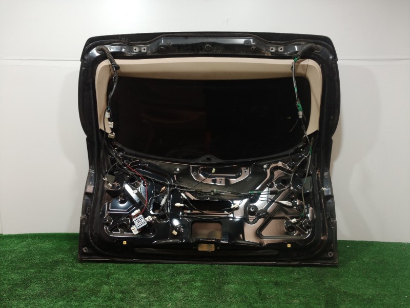 Recambio de porton trasero para subaru tribeca b9 limited referencia OEM IAM   
