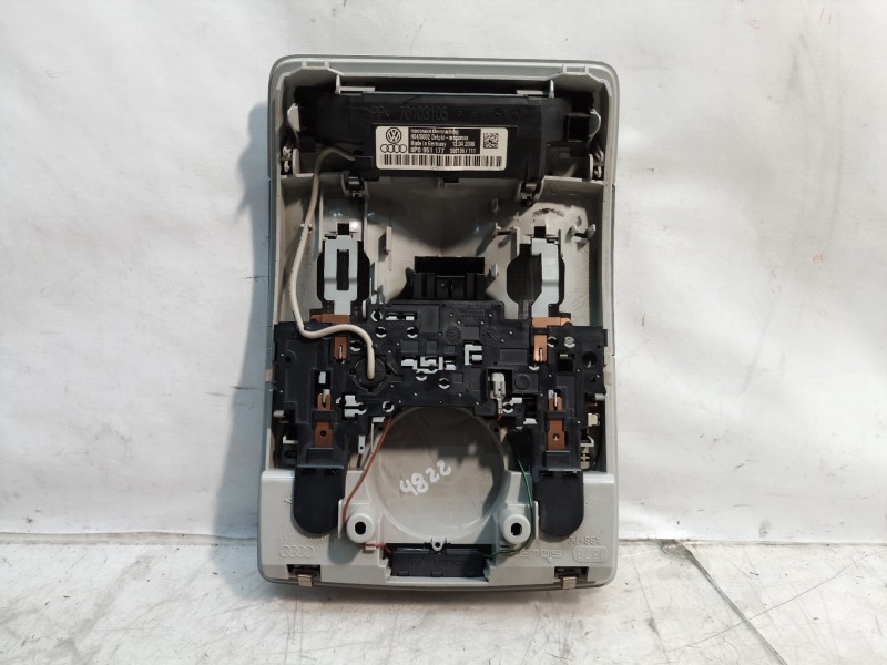 Recambio de luz interior para audi a3 (8p) 1.6 fsi ambiente referencia OEM IAM 8P0951177 8P0951177 8P0951177