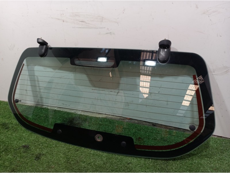 Recambio de porton trasero para hyundai tucson (jm) 2,0 classic 4x2 referencia OEM IAM   
