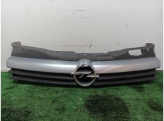 Recambio de rejilla delantera para opel astra h berlina cosmo referencia OEM IAM   