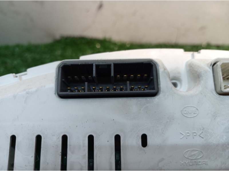 Recambio de cuadro instrumentos para hyundai tucson (jm) 2,0 classic 4x2 referencia OEM IAM 940032E540 940032E540 200501600H