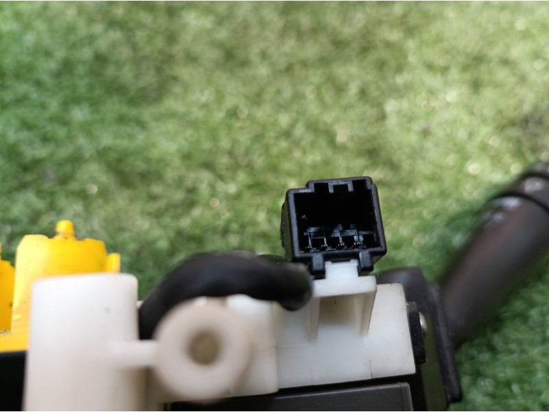 Recambio de mando multifuncion para hyundai tucson (jm) 2,0 classic 4x2 referencia OEM IAM 202003393 202003393 202003395