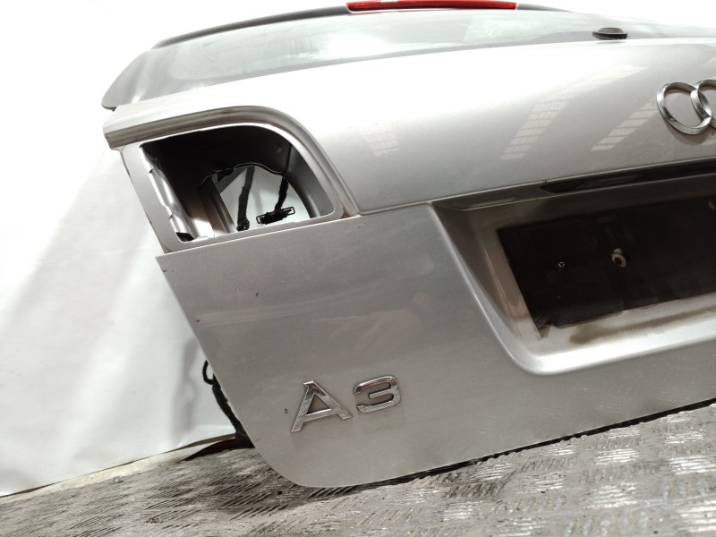 Recambio de porton trasero para audi a3 (8p) 1.6 fsi ambiente referencia OEM IAM   