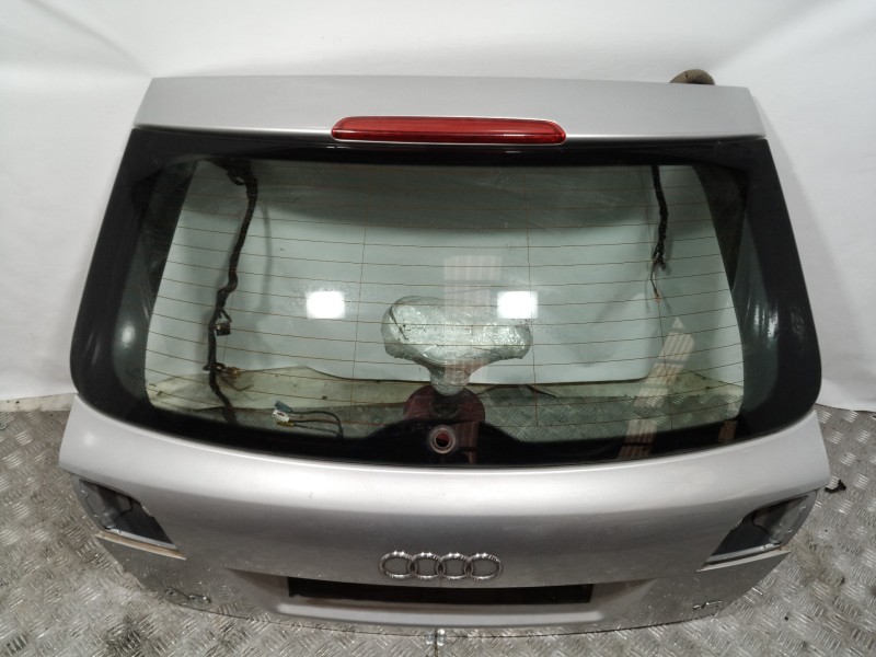 Recambio de porton trasero para audi a3 (8p) 1.6 fsi ambiente referencia OEM IAM   