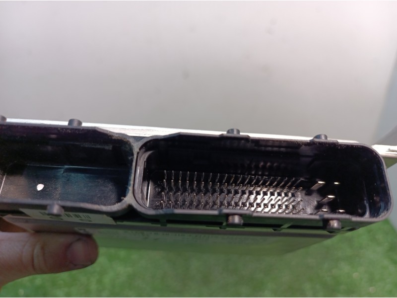 Recambio de centralita motor uce para hyundai tucson (jm) 2,0 classic 4x2 referencia OEM IAM 5WY1959B SIMK43 3918123230