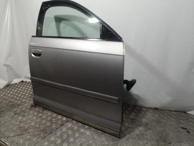 Recambio de puerta delantera derecha para audi a3 (8p) 1.6 fsi ambiente referencia OEM IAM   