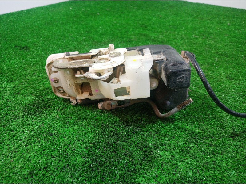 Recambio de cerradura puerta trasera derecha para honda cr-v (rd1/3) básico (rd1) referencia OEM IAM   