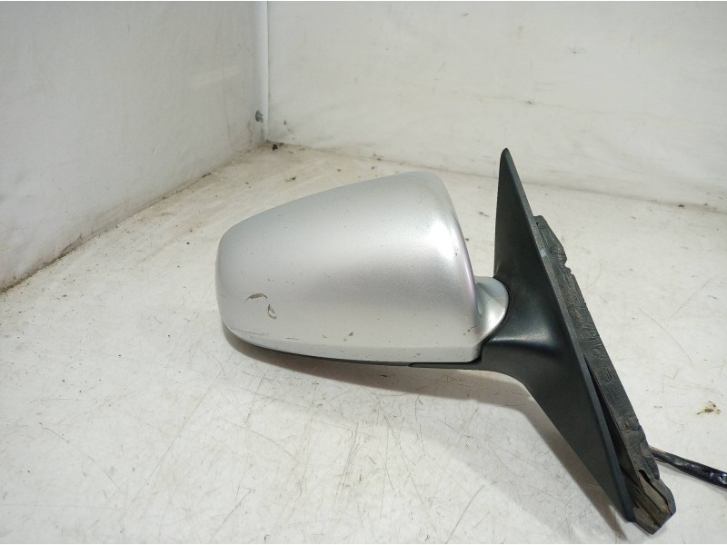 Recambio de retrovisor derecho para audi a3 (8p) 1.6 fsi ambiente referencia OEM IAM 010754 010754 010754