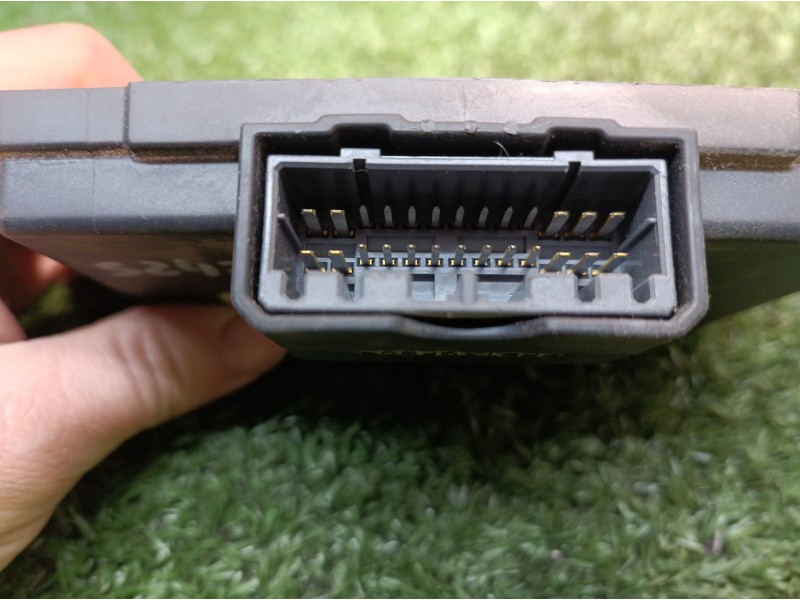 Recambio de modulo electronico para hyundai tucson (jm) 2,0 classic 4x2 referencia OEM IAM 9544739982 9544739982 4450000094K