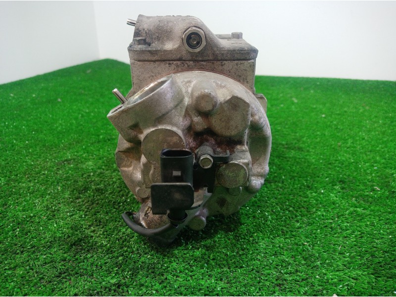 Recambio de compresor aire acondicionado para volkswagen polo (9n3) 1.4 tdi referencia OEM IAM 6Q0820808F 6Q0820808F 6Q0820808F