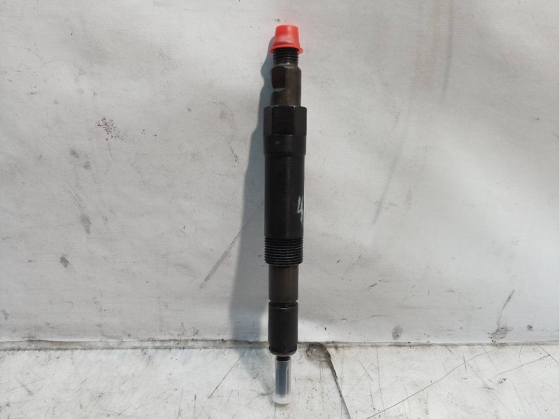 Recambio de inyector para ford mondeo berlina (ge) ambiente referencia OEM IAM 0432133801 0432133801 0432133801