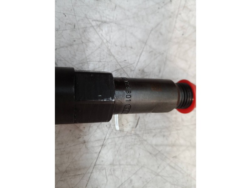 Recambio de inyector para ford mondeo berlina (ge) ambiente referencia OEM IAM 0432133801 0432133801 0432133801