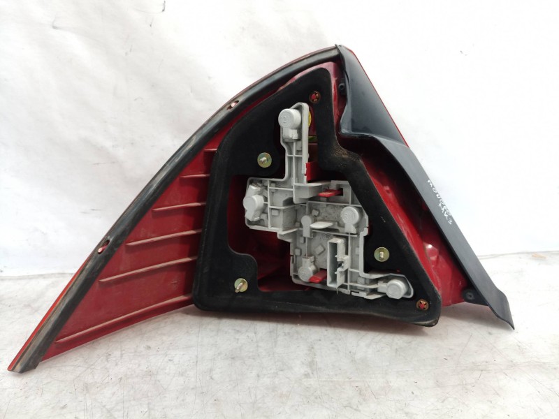 Recambio de piloto trasero derecho para ford mondeo berlina (ge) ambiente referencia OEM IAM   