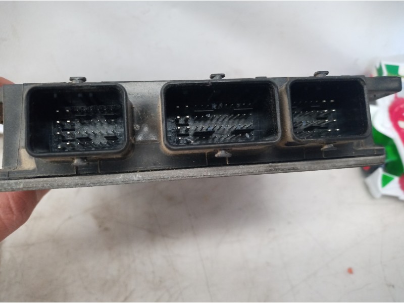 Recambio de centralita motor uce para renault scenic ii confort authentique referencia OEM IAM 8200334419 8200334419 8200334419