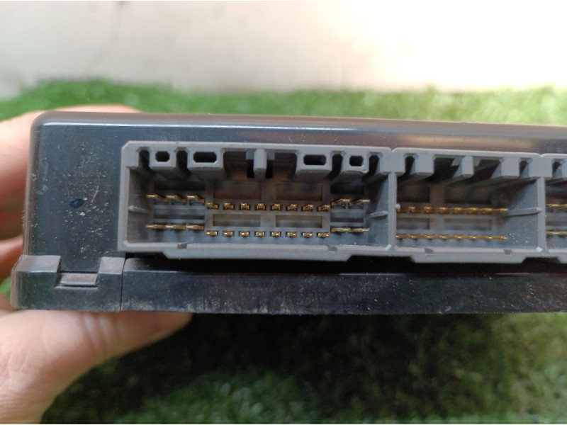 Recambio de modulo electronico para hyundai tucson (jm) 2,0 classic 4x2 referencia OEM IAM 954002E210 97RA010034 A000223