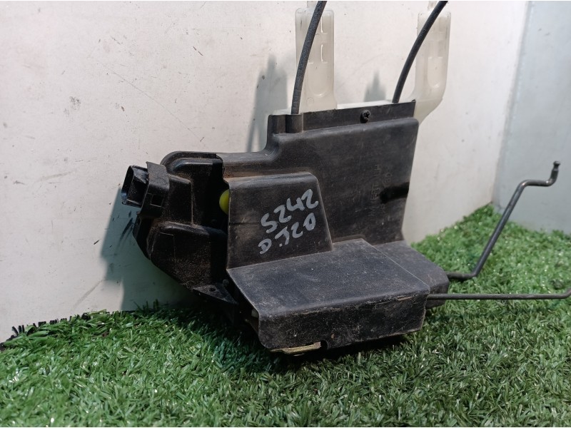 Recambio de cerradura puerta delantera izquierda para hyundai tucson (jm) 2,0 classic 4x2 referencia OEM IAM   