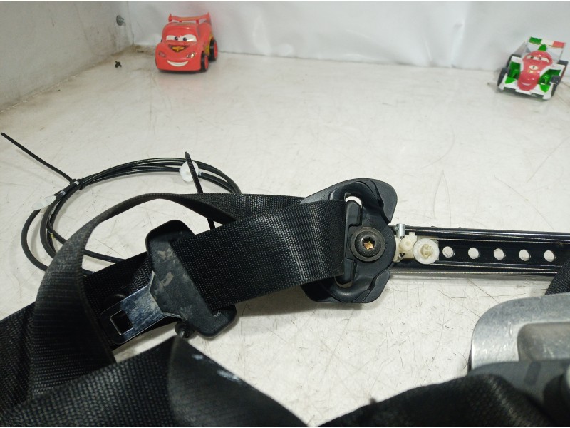 Recambio de cinturon seguridad delantero derecho para mercedes-benz clase s (w221) berlina 500 l (221.171) referencia OEM IAM 33