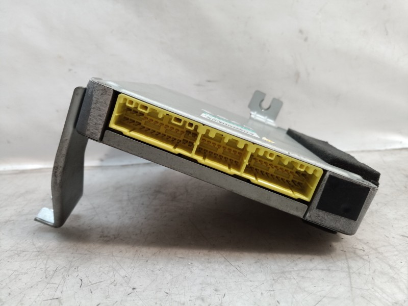 Recambio de centralita motor uce para subaru justy j10 (kad) 1200 referencia OEM IAM 22611KA172 22611KA172 1011202220