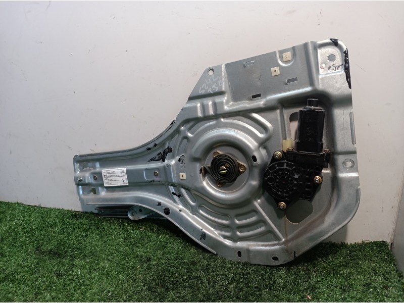 Recambio de elevalunas trasero izquierdo para hyundai tucson (jm) 2,0 classic 4x2 referencia OEM IAM 834702E010 834702E010 83470