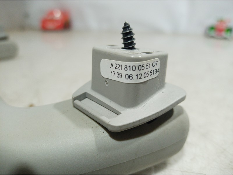 Recambio de varios para mercedes-benz clase s (w221) berlina 500 l (221.171) referencia OEM IAM 2218100551 2218100551 2218100551