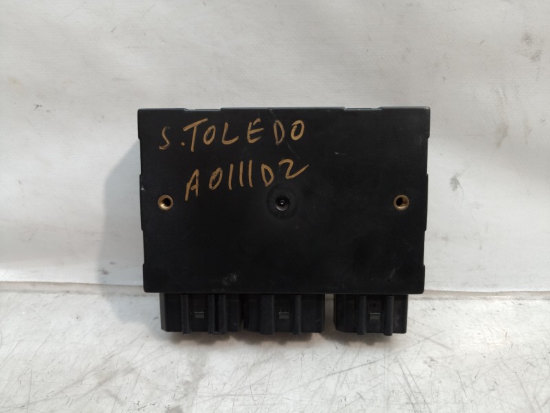 Recambio de modulo electronico para seat leon (1m1) stella referencia OEM IAM 1J0959799S 1J0959799S 1J0959799S