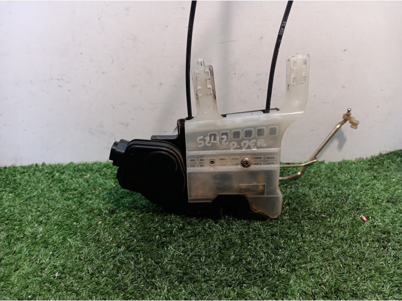 Recambio de cerradura puerta delantera derecha para hyundai tucson (jm) 2,0 classic 4x2 referencia OEM IAM   