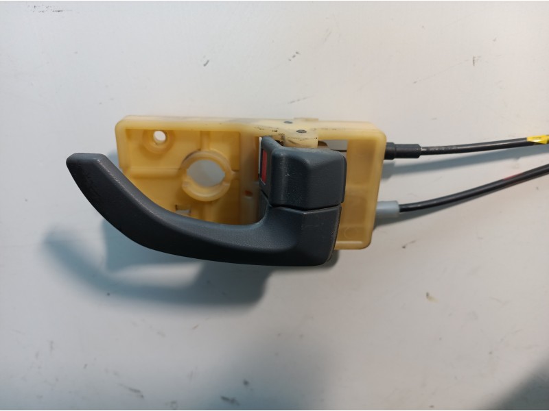 Recambio de cerradura puerta trasera derecha para hyundai tucson (jm) 2,0 classic 4x2 referencia OEM IAM   