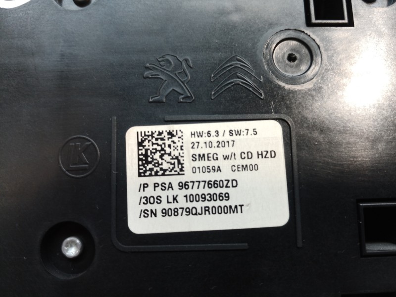 Recambio de mando multifuncion para peugeot 308 sw allure referencia OEM IAM 96777660ZD 96777660ZD 96777660ZD