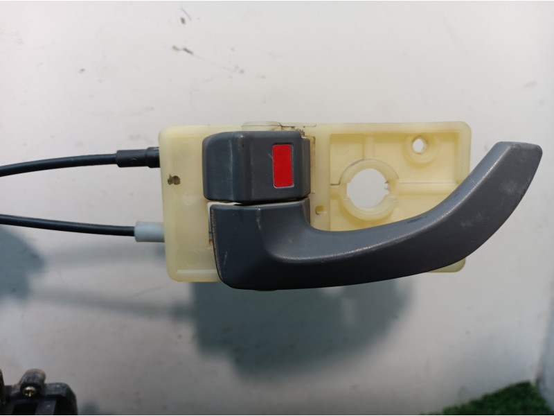 Recambio de cerradura puerta trasera izquierda para hyundai tucson (jm) 2,0 classic 4x2 referencia OEM IAM   