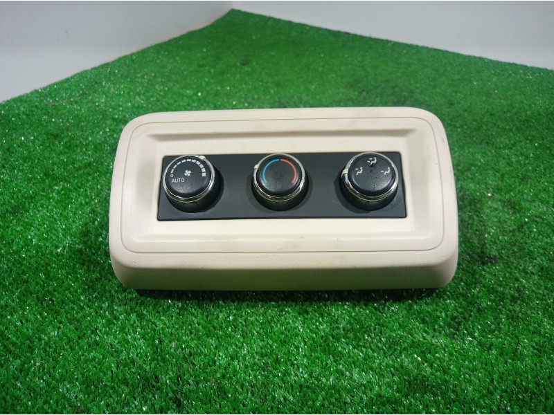Recambio de mando calefaccion / aire acondicionado para dodge journey sxt referencia OEM IAM 55111812AD 55111812AD 55111812AD