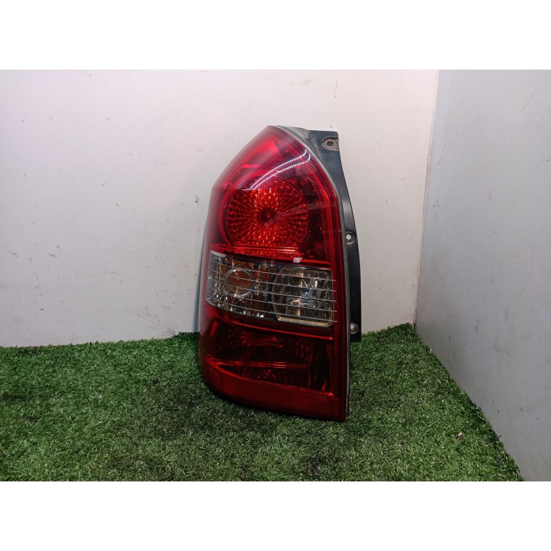 Recambio de piloto trasero izquierdo para hyundai tucson (jm) 2,0 classic 4x2 referencia OEM IAM 924012E0 924012E0 924012E0