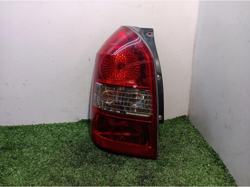 Recambio de piloto trasero izquierdo para hyundai tucson (jm) 2,0 classic 4x2 referencia OEM IAM 924012E0 924012E0 924012E0