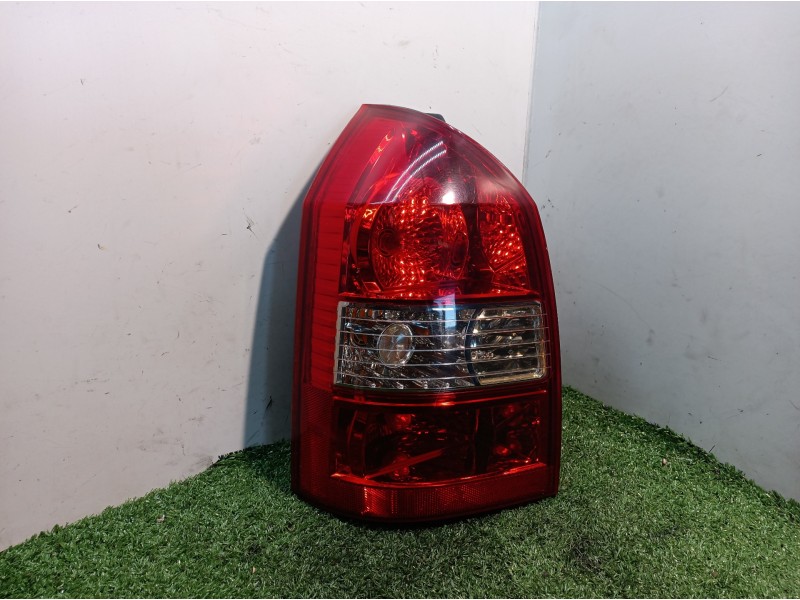 Recambio de piloto trasero izquierdo para hyundai tucson (jm) 2,0 classic 4x2 referencia OEM IAM 924012E0 924012E0 924012E0